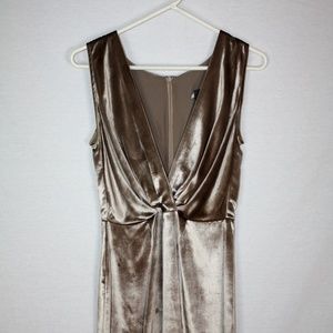 Golden Velvet MYNE by Ashley Ann Dress Size 2